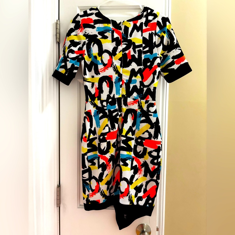 Mini Dress with Abstract Design. - Picture 3 of 5